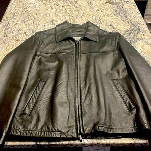 Men’s black leather jacket. Size small. Excellent condition. Pelle Studio